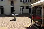 Гостевой дом «Лион Хауз» («Lion House»), рис. 1